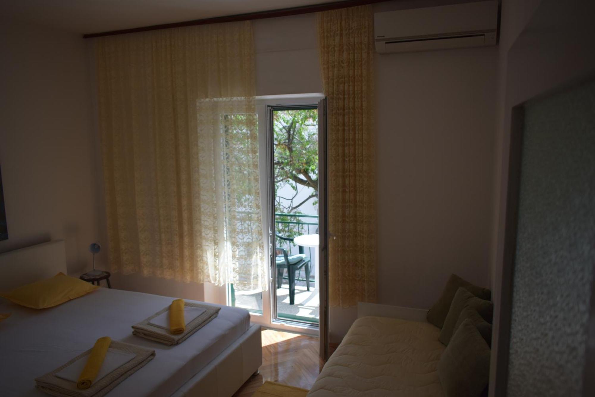 Apartment Antonella Makarska Eksteriør bilde