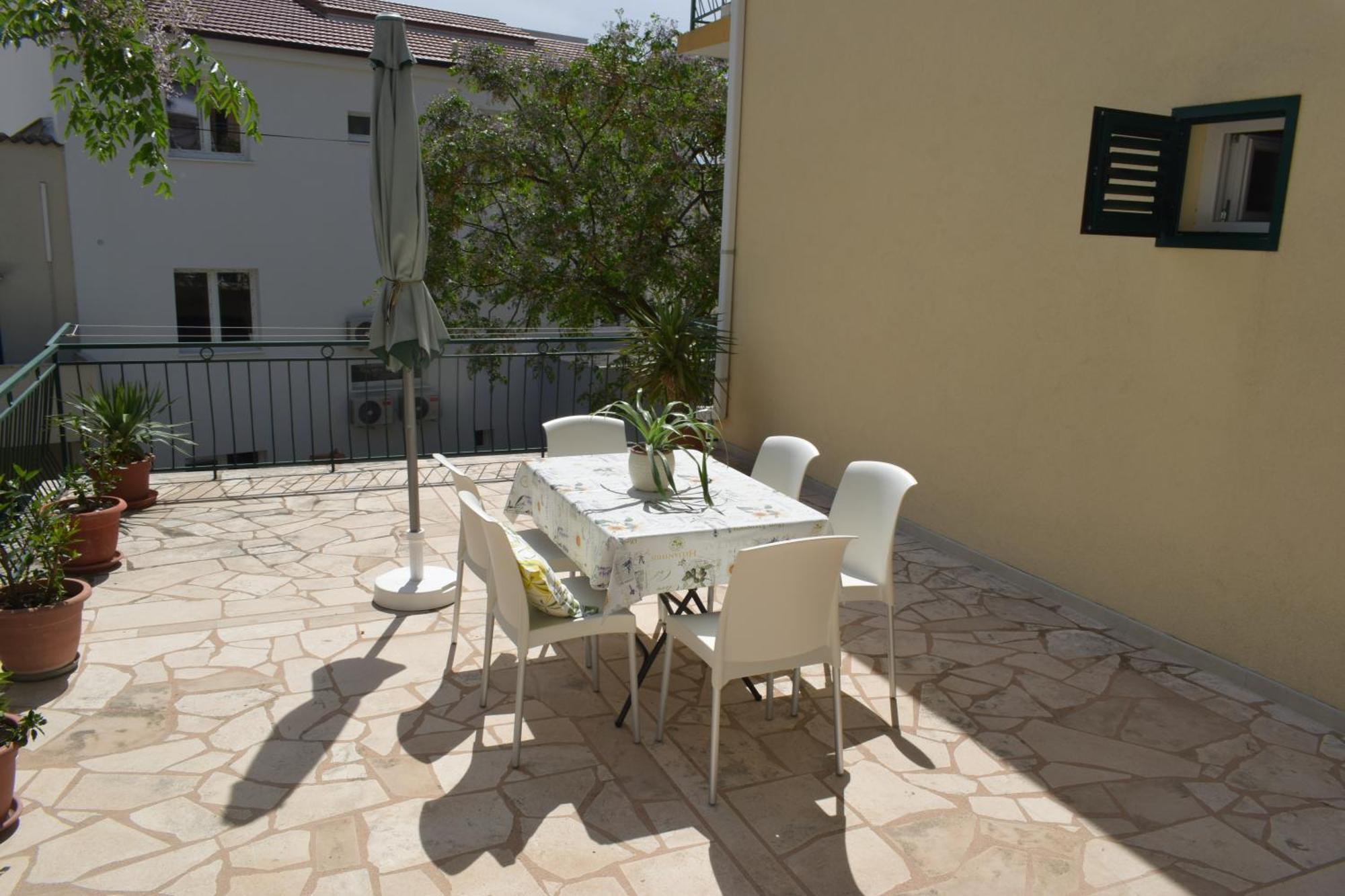 Apartment Antonella Makarska Eksteriør bilde